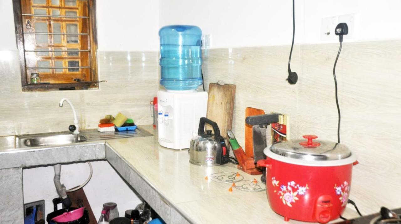 Impress Holiday Home Anuradhapura Luaran gambar